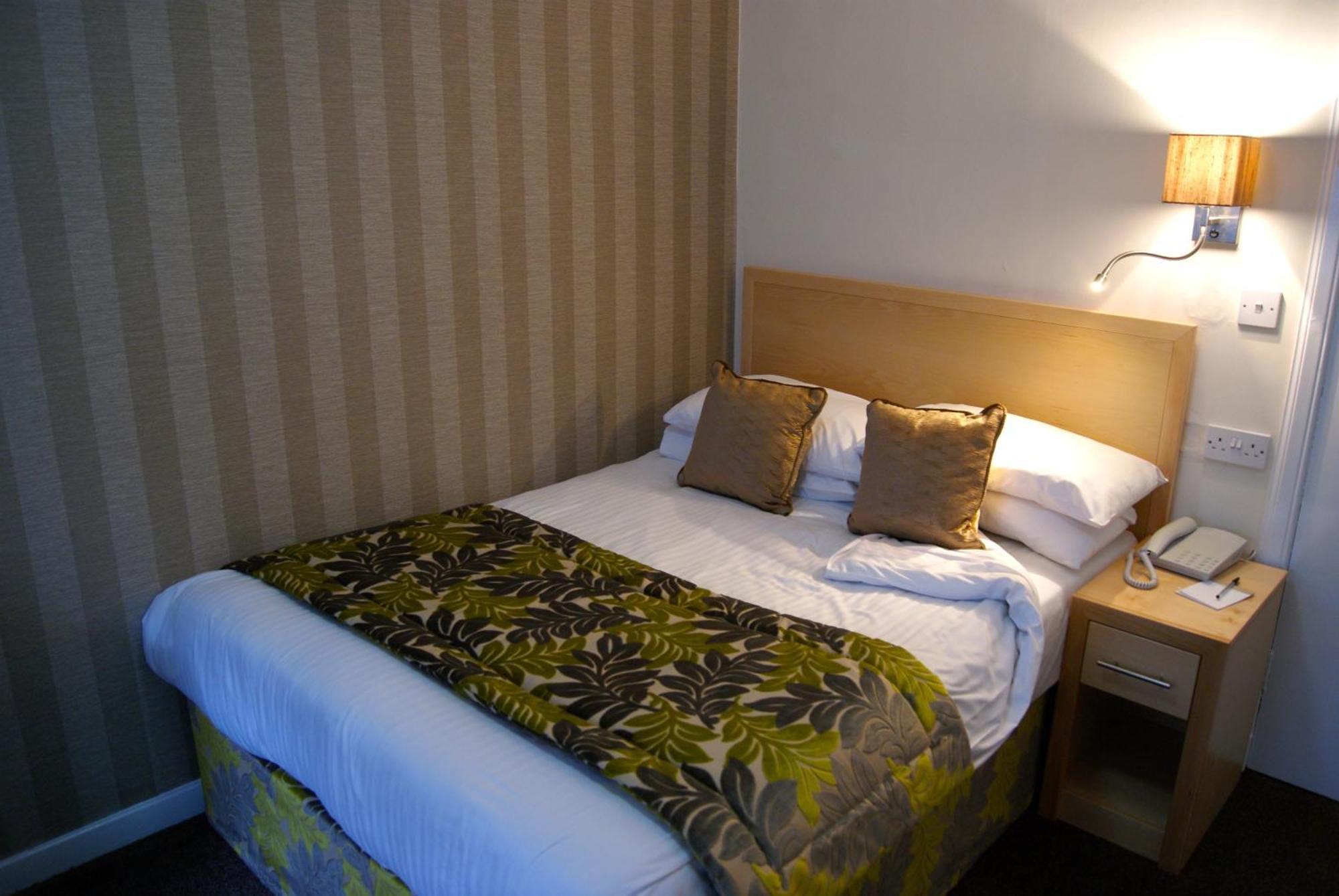 Selkirk Arms Hotel カークーブリー 部屋 写真
