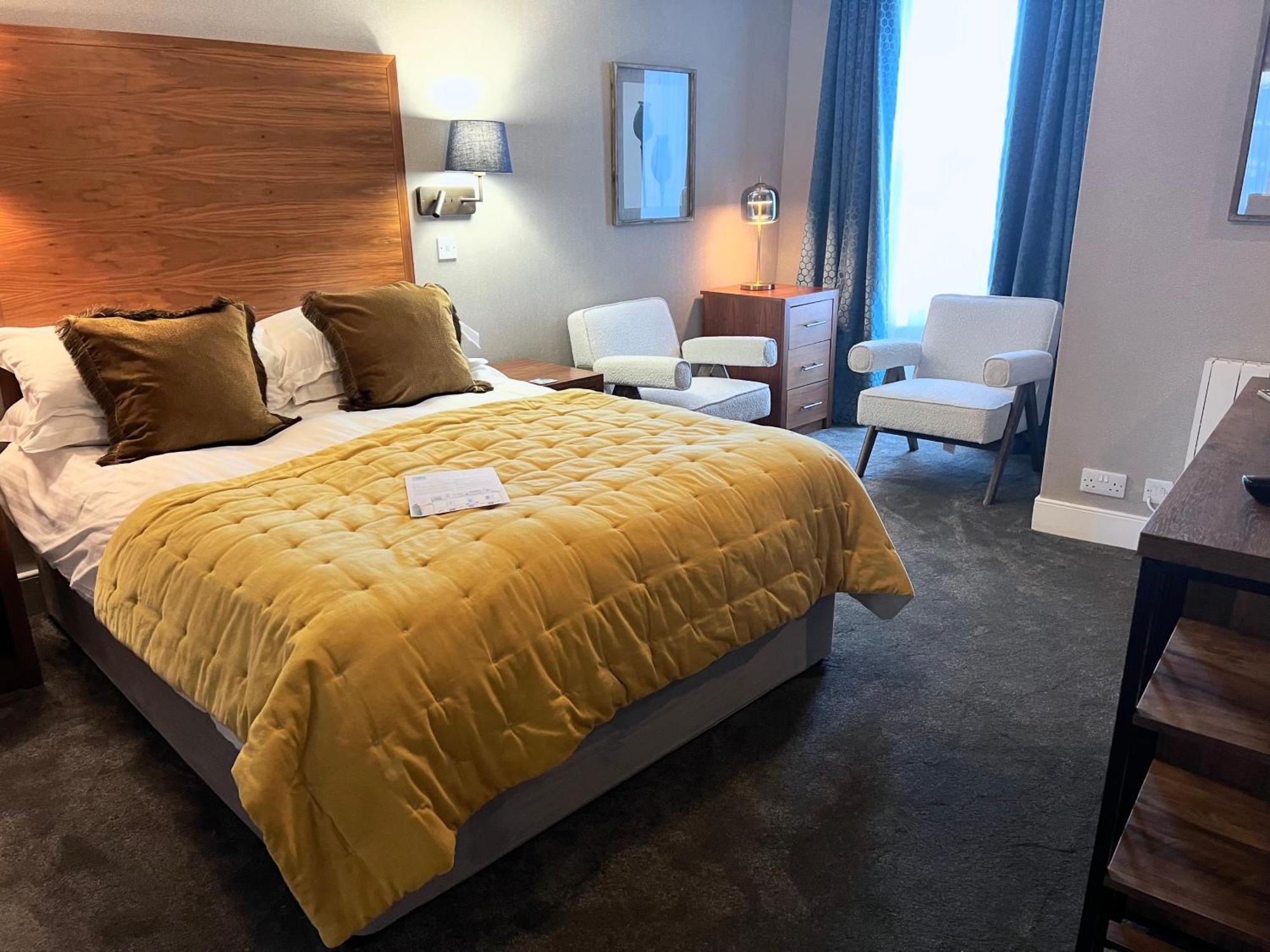 Selkirk Arms Hotel カークーブリー エクステリア 写真