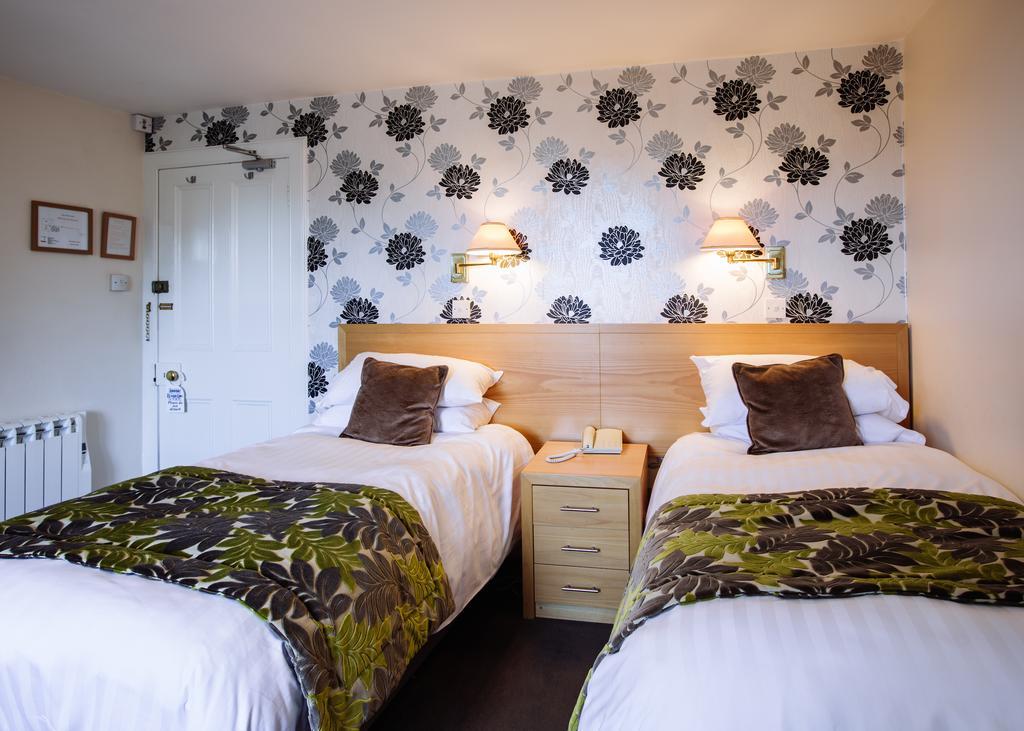 Selkirk Arms Hotel カークーブリー エクステリア 写真