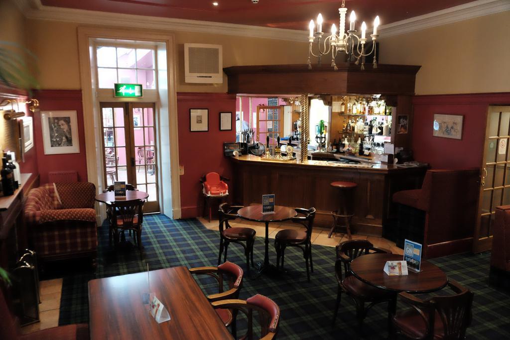 Selkirk Arms Hotel カークーブリー エクステリア 写真