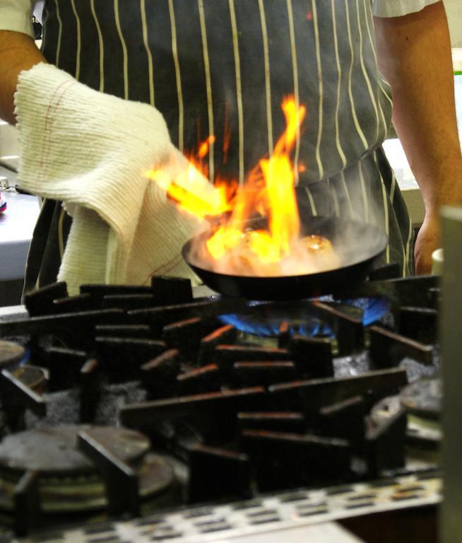 Selkirk Arms Hotel カークーブリー エクステリア 写真