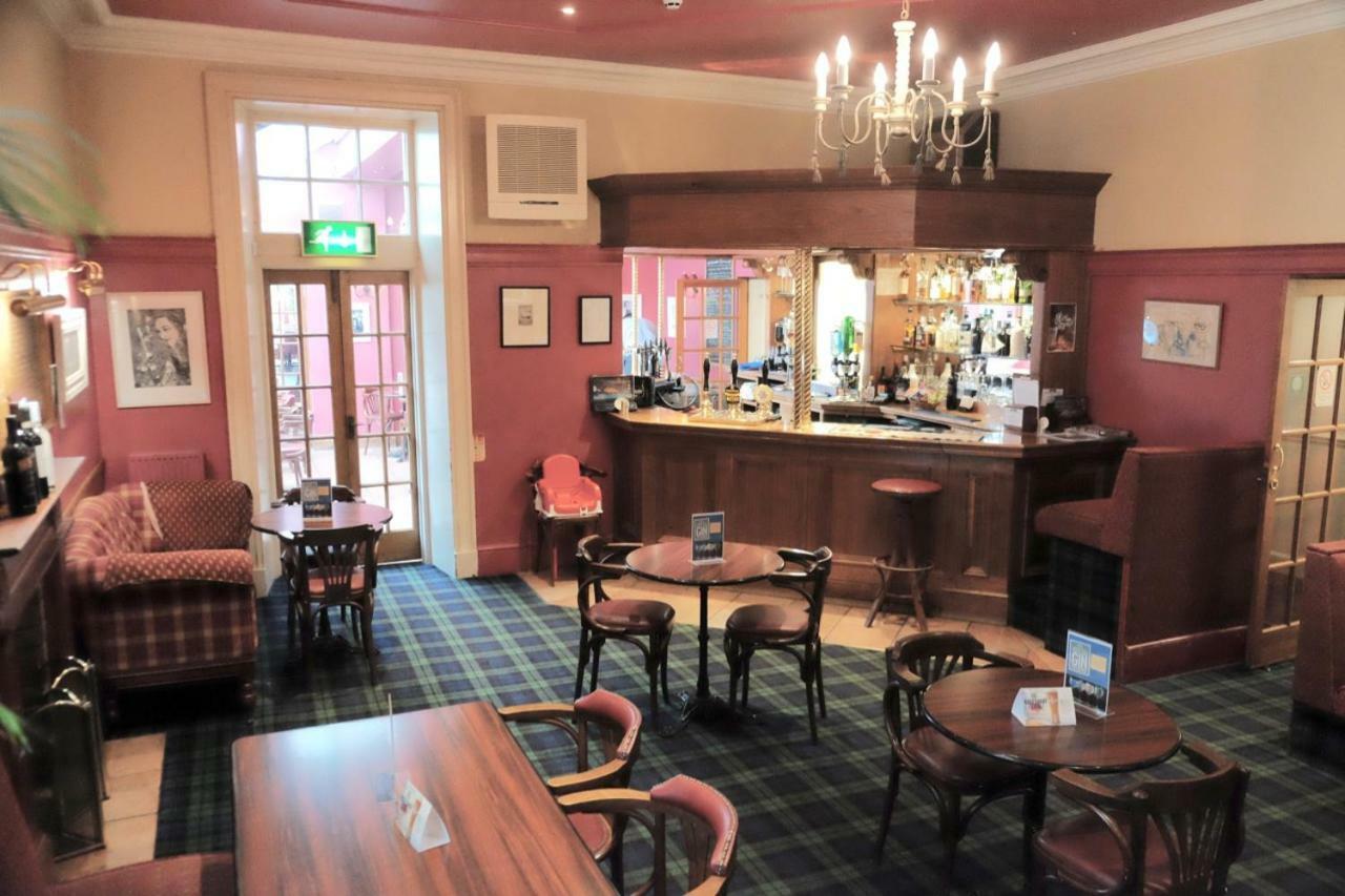 Selkirk Arms Hotel カークーブリー エクステリア 写真